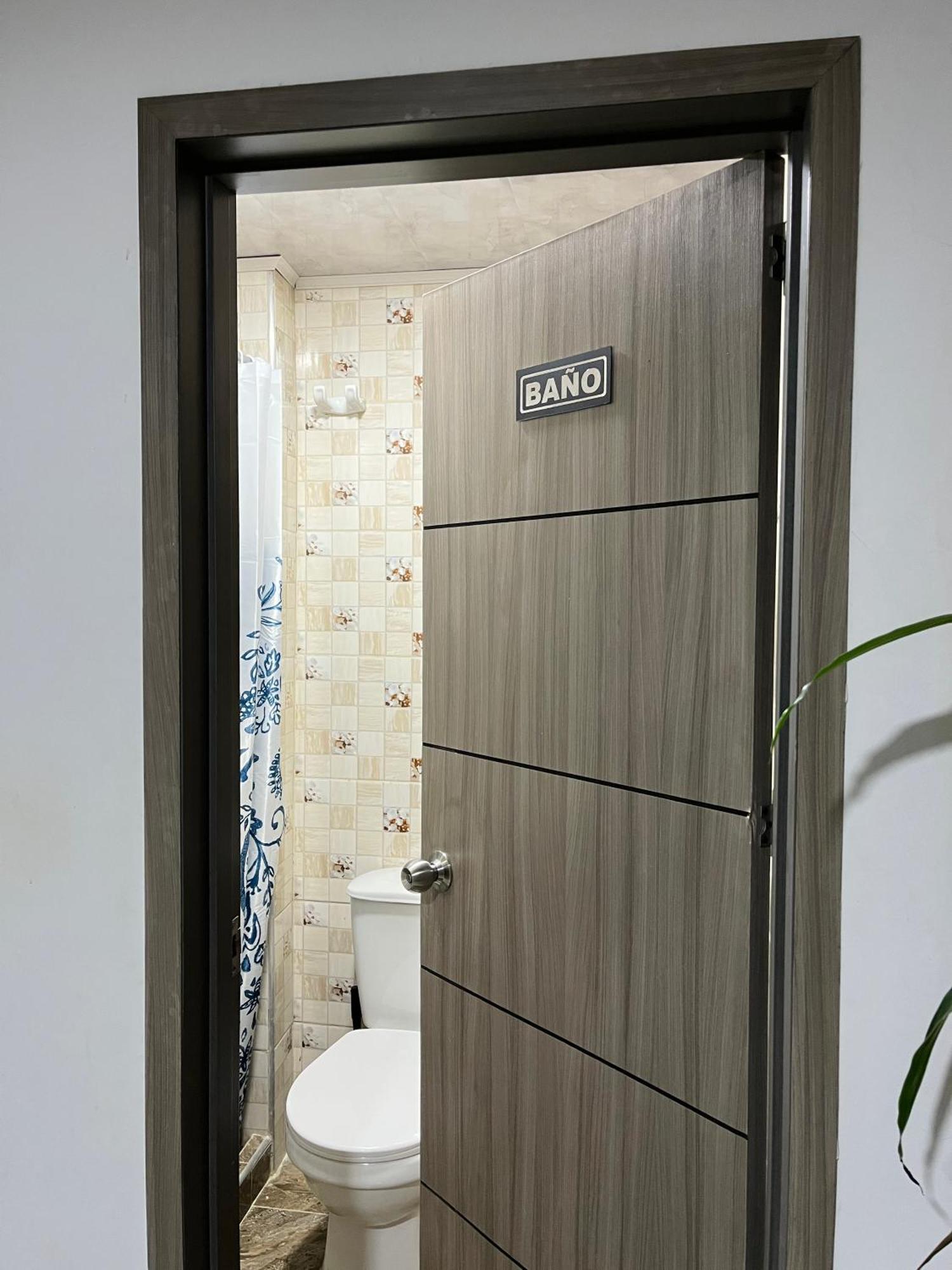 Отель Bogota Kings 301 Экстерьер фото
