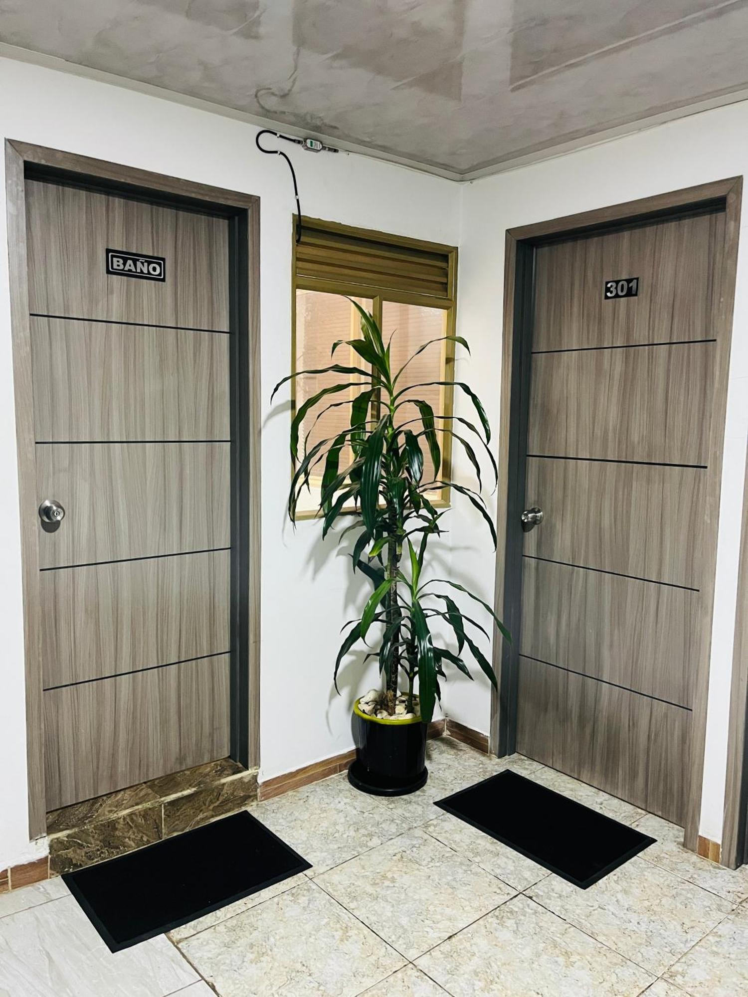Отель Bogota Kings 301 Экстерьер фото